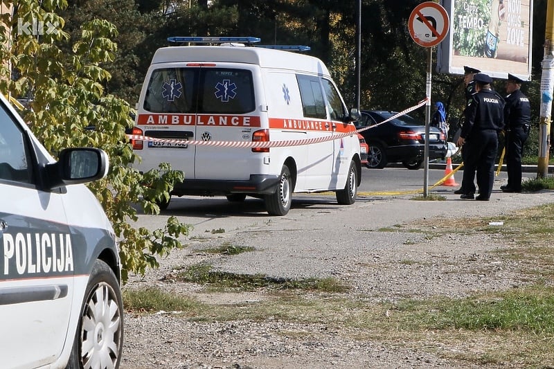 Teška nesreća kod Živinica: Poginuo motociklista