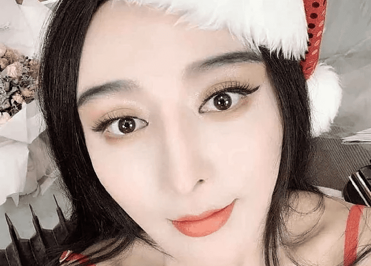 Influenserka riješila da tuži obožavateljku jer previše liči na nju i na taj način zarađuje za život