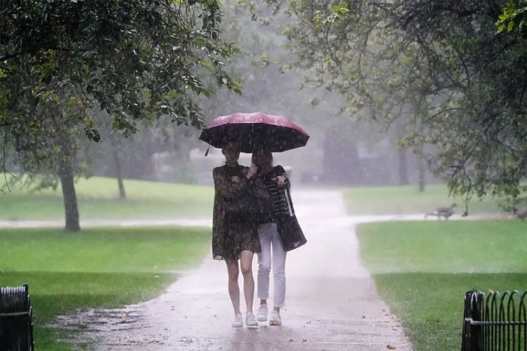 I danas tmurno i kišovito vrijeme