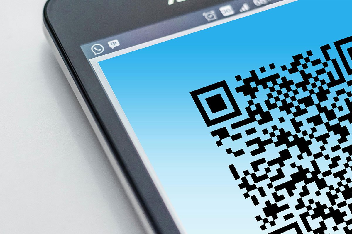 Skaj njuz otkriva: Novi trend na ulicama Britanije, dostava droge preko QR koda