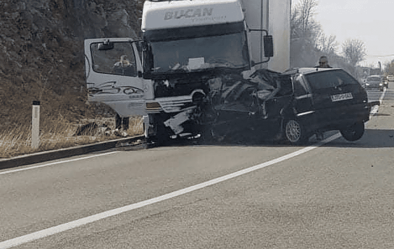 Stravična saobraćajna nesreća kod Mostara: Dvoje poginulo