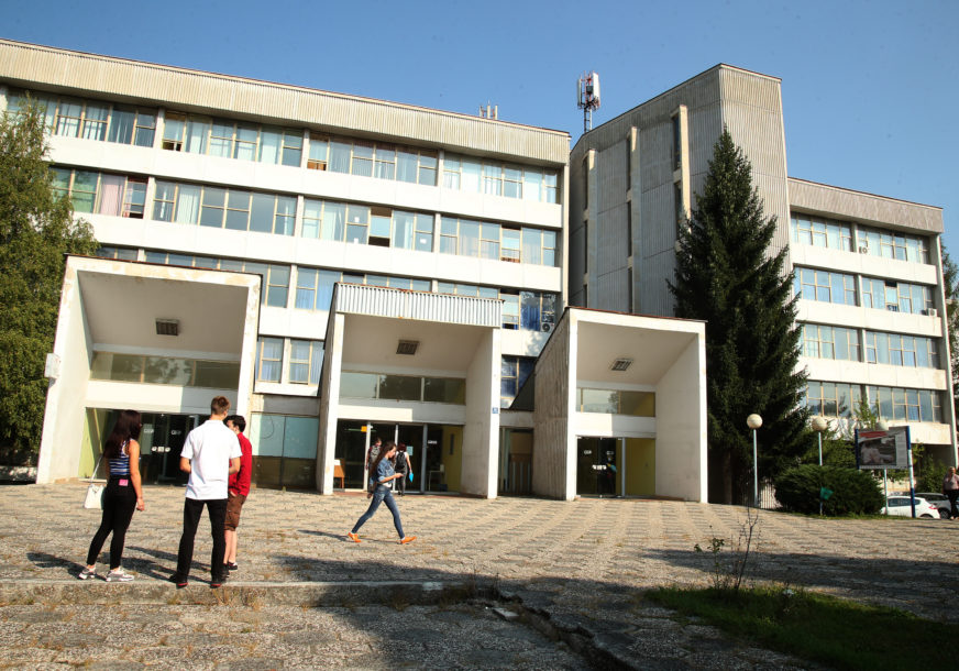 Iz budžeta Istočnog Sarajeva: Raspisan konkurs za dodjelu 50 studentskih stipendija