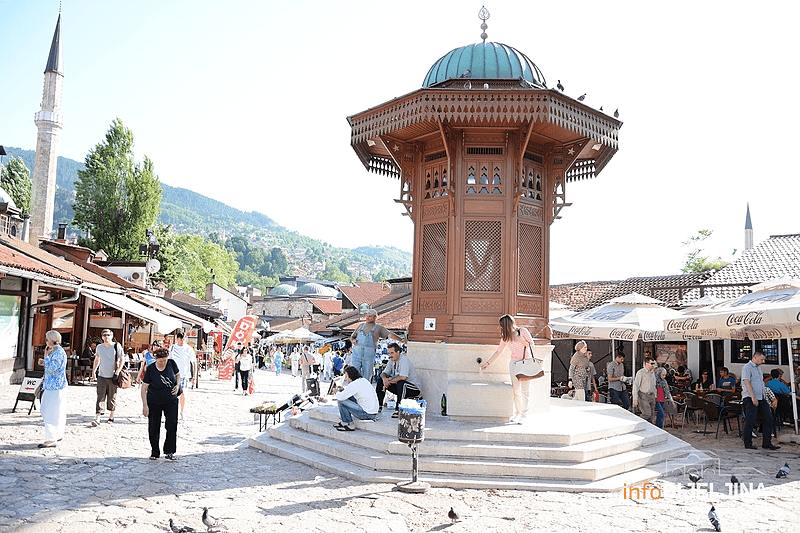 UBLAŽENE MJERE U Kantonu Sarajevo radno vrijeme pomjereno do 22.30