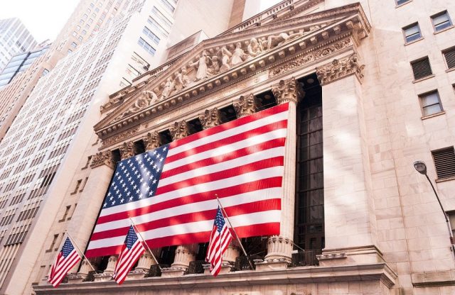 Crni dani njujorške berze! Američke berze  u stalnom padu