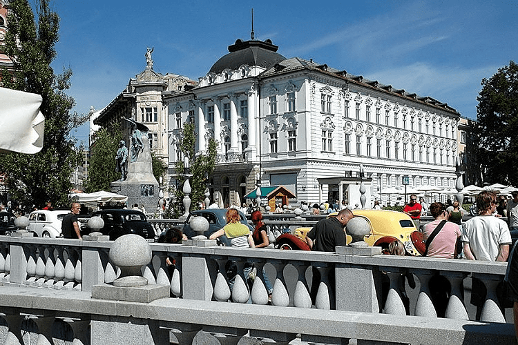 Slovenija skraćuje karantin sa 14 na 10 dana?