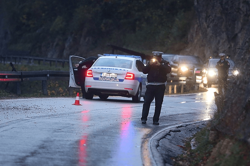 Slijedi unutrašnji postupak: Policajac učestvovao u fingiranju saobraćajne nesreće kod Gradiške