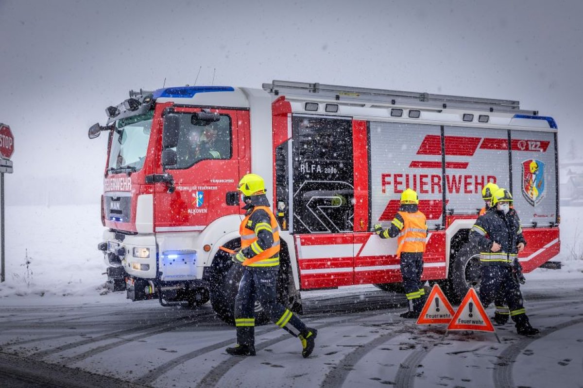 Vozač iz BiH povrijeđen u prevrtanju kamiona u Austriji