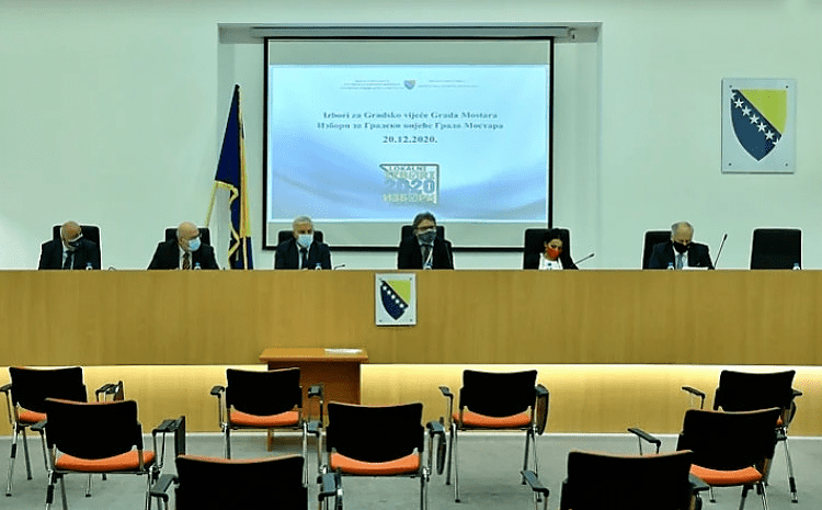 CIK BiH OBJAVIO PRVE PRELIMINARNE REZULTATE: Na lokalnim izborima u Mostaru u vodstvu je HDZ BiH