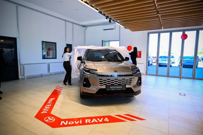 Svečano otvoren novi Toyota salon u Brčkom (FOTO)