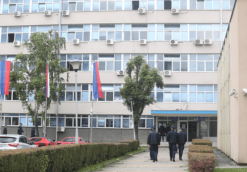 ŽESTOKA TUČA U BANJALUCI U fizičkom obračunu u kafiću povrijeđeno SEDAM OSOBA