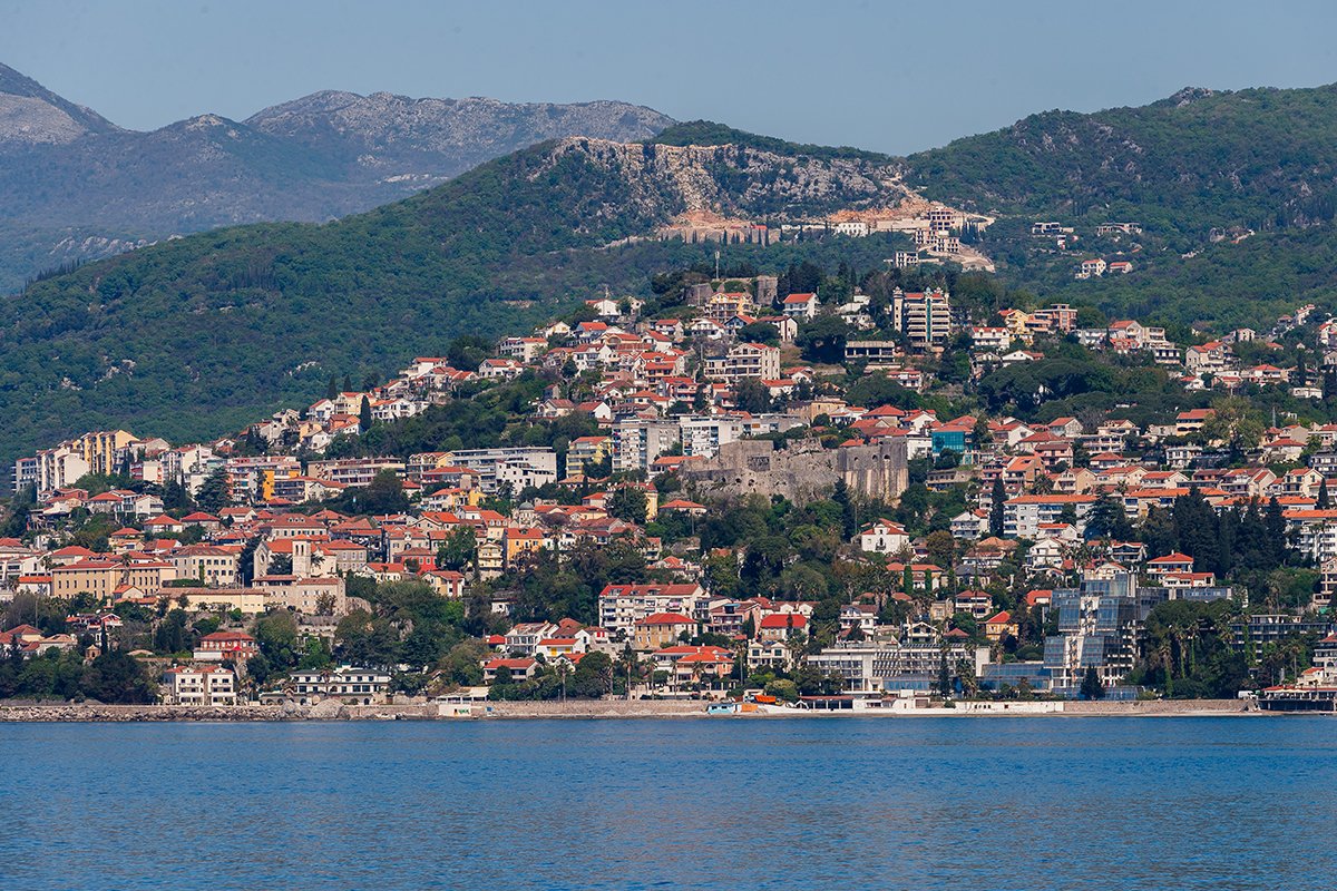 Uhapsili državljanina BiH, terete ga za prevare 