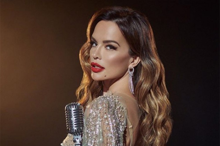 Severina napravila zvijezdu u štiklama na nastupu