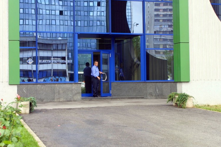 EP BiH rasipa novac, a najavljuje poskupljenje struje