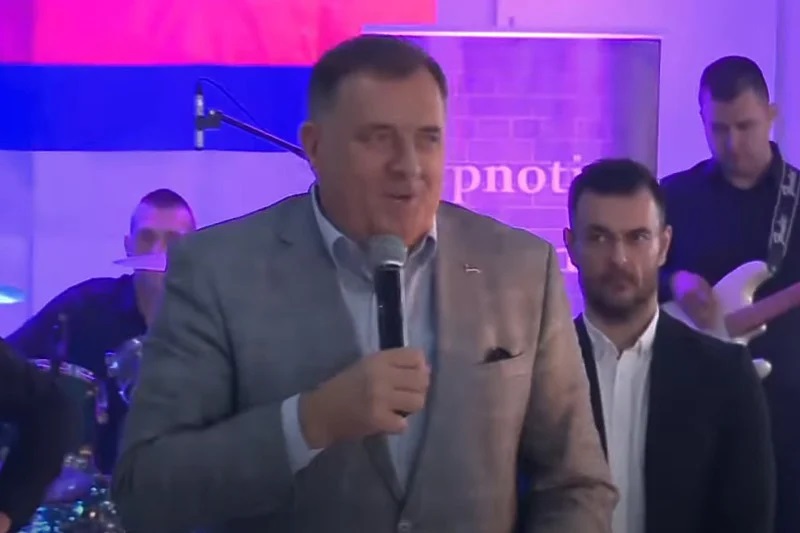Dodik : 