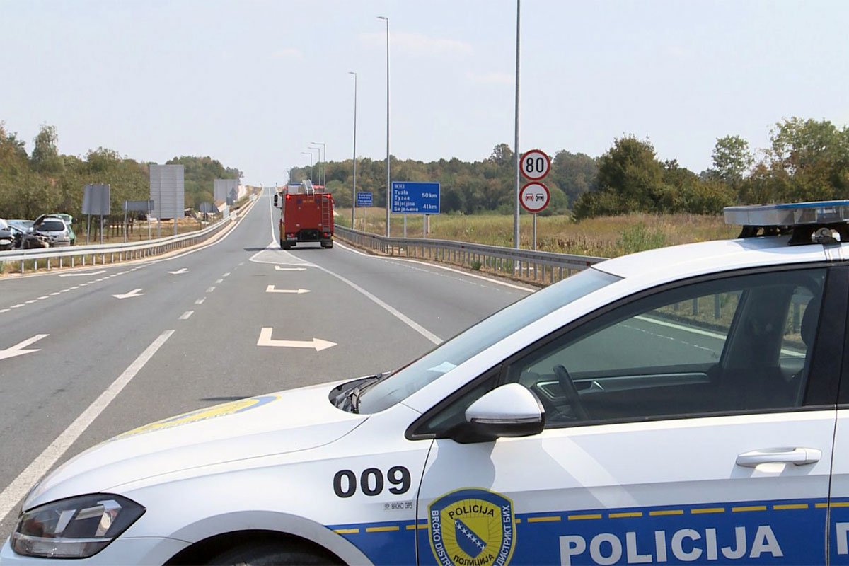 Teška nesreća u BiH: Sin tajkuna udario  traktor, traktorista poginuo