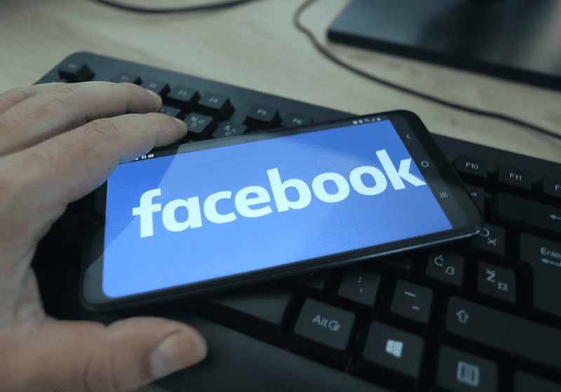 ZABRINUTI ZBOG UPRAVLJANJA LIČNIM PODACIMA Irska služba pokrenula istragu protiv Fejsbuka