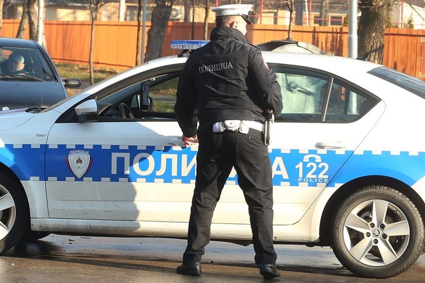 JEDNA OSOBA UHAPŠENA Troje povrijeđenih u tuči u ugostiteljskom objektu u Rogatici