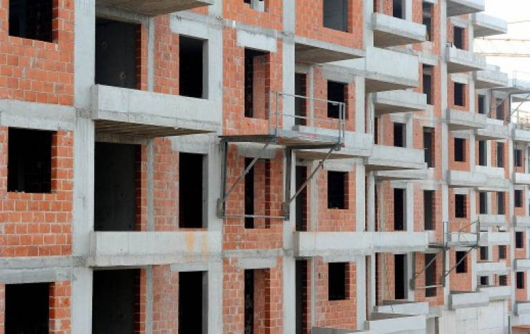 U krizi građani ulažu novac u nekretnine: Rast prodaje stanova, cijene ne padaju