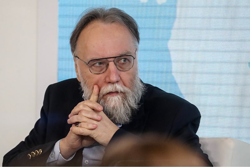 Ruski ideolog Aleksandar Dugin promijenio priču i opleo po Vučiću: 