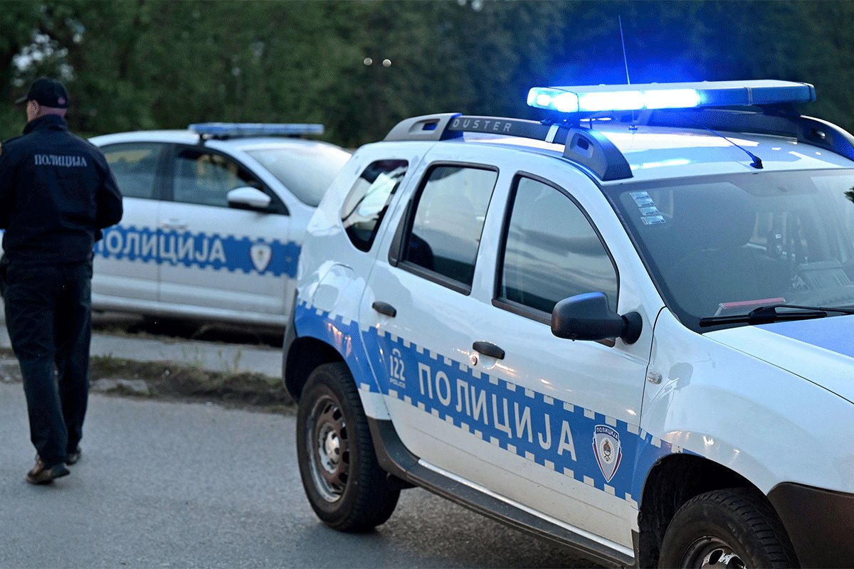 Detalji drame u Nevesinju: Migrant zauzeo napuštenu kuću i pucao na policiju