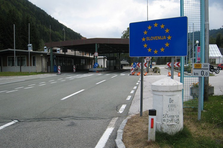 Slovenija donijela novu odluku: Putnicima u tranzitu nisu potrebne kovid potvrde