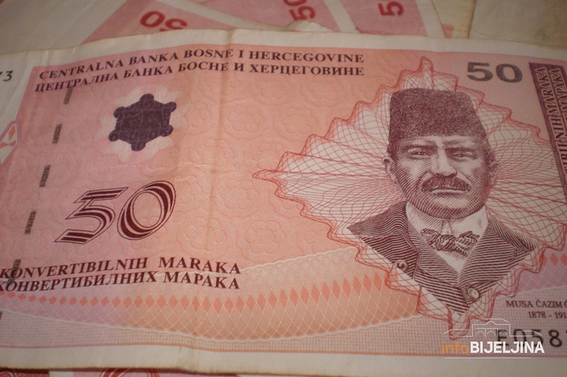 Sudski izvršitelji kucaju na vrata zbog kazni CIK-a