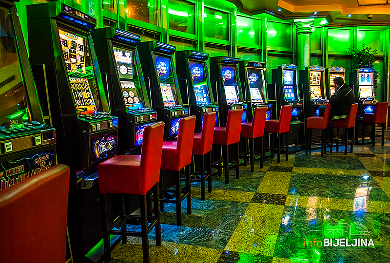 Napisali četiri prekršajna naloga: Inspektori Republičke uprave za igre na sreću OBAVILI 237 KONTROLA