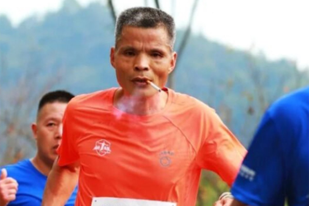 Kinez istrčao maraton pušeći sve vrijeme