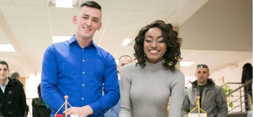 Testovi za koronu spojili Hercegovca i tamnoputu Amerikanku