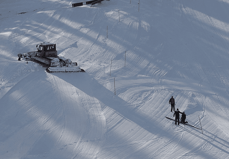 SEZONA U KANDŽAMA VIRUSA Zimski turizam ne smije biti ŽRTVENI JARAC korone