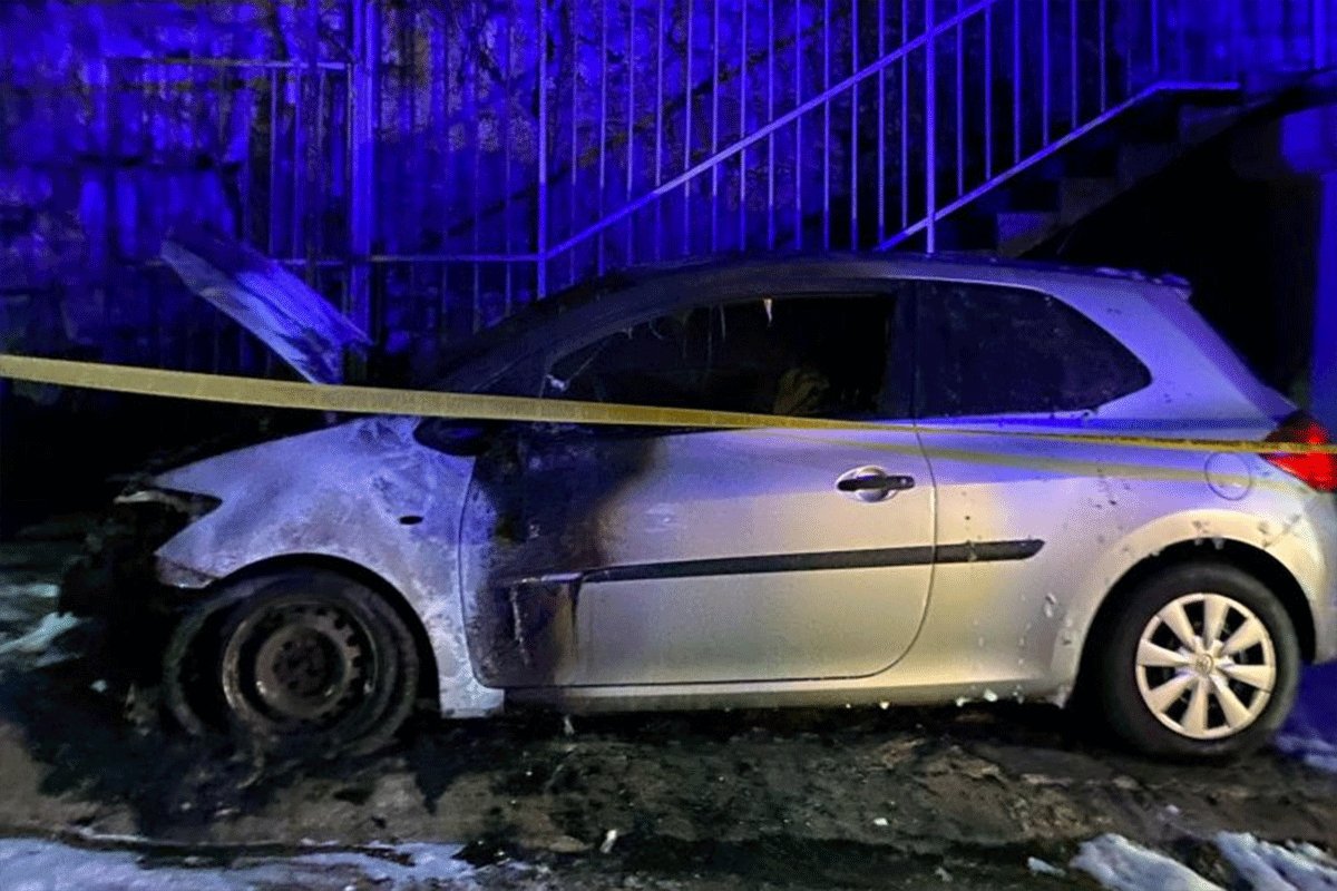 Nebojši Vukanoviću zapaljen automobil ispred porodične kuće (VIDEO)