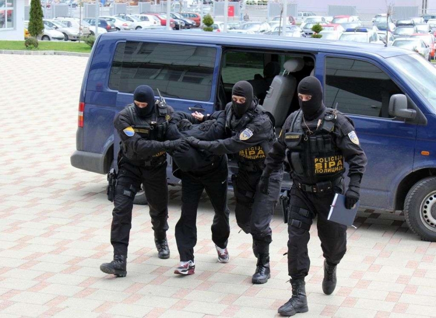 Uhapšen pratilac ministra u akciji 