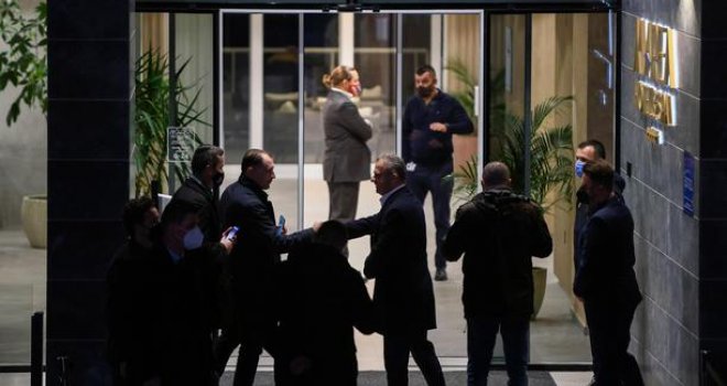 PREOKRET U NEUMU Željko Komšić pušten niz vodu?!?