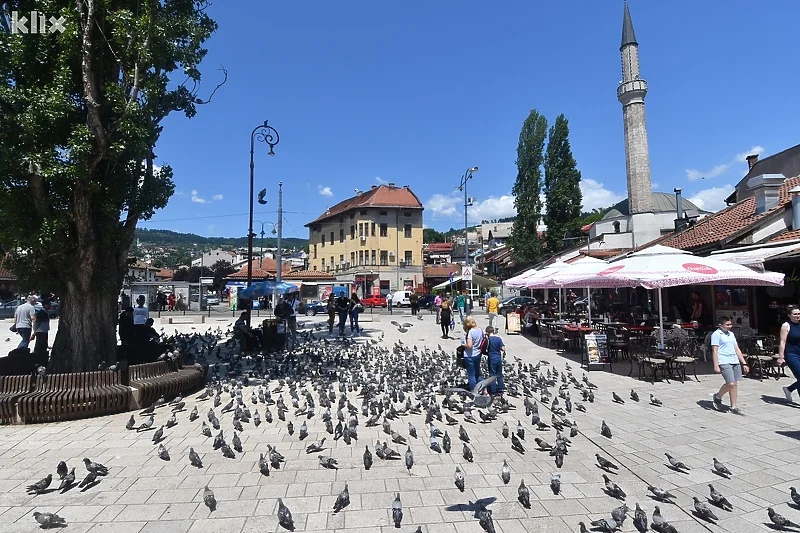 Nema sparine, ali tijelo BRŽE GUBI VODU: Sladić otkrio zašto je vrućina u Sarajevu podnošljivija, ali i na šta se mora paziti
