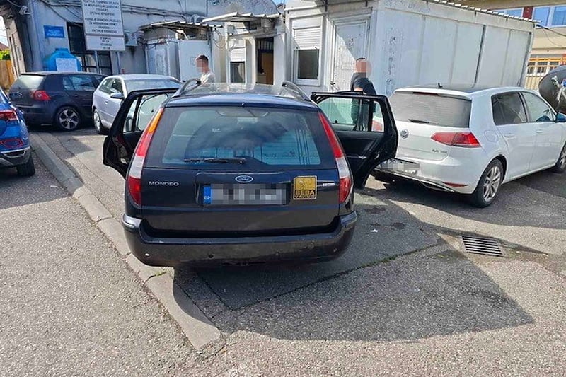 Granična policija BiH uhapsila četiri muškarca jer su pokušali prokrijumčariti 21 stranog državljanina