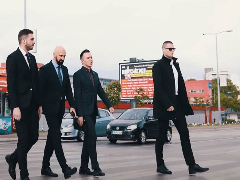 Isak o pjesmi: Zamislite šta ćemo uraditi za predizbornu, ima država da gori