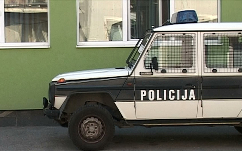 Užas u Bihaću: Brat brutalno pretukao rođenu sestru, reagovala i policija