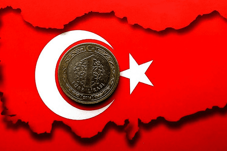 Turska lira oslabila za 14 odsto