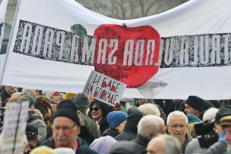 Protesti širom Srbije: Studentima se pridružili i penzioneri