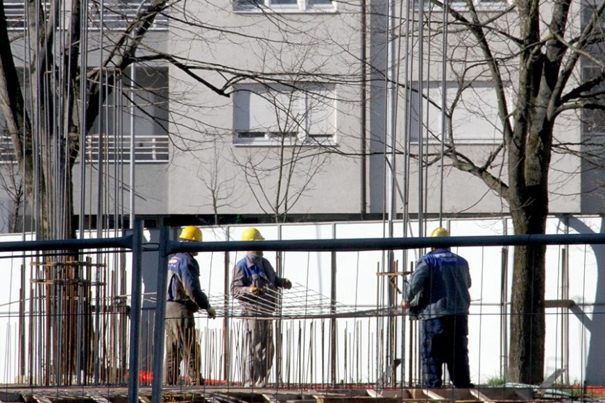 NAJVIŠE SA SREDNJOM STRUČNOM SPREMOM U Srpskoj zabilježen rast broja zaposlenih u odnosu na mart aktuelne i septembar prošle godine