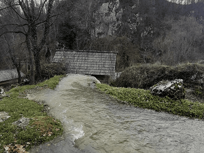 Danas oblačno sa sunčanim periodima