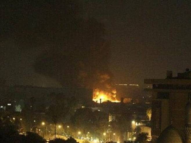 Poslije napada na američke trupe, raketirana i ambasada (FOTO/VIDEO)