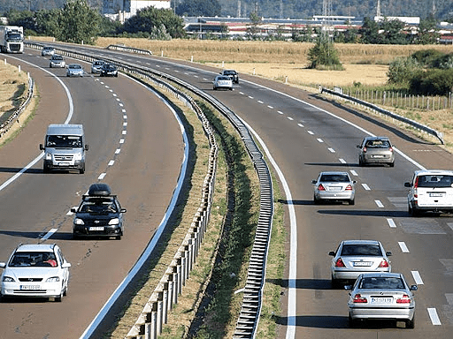 VOZAČI, OPREZ Na ovim dionicama puta saobraćaj je obustavljen i preusmjeren