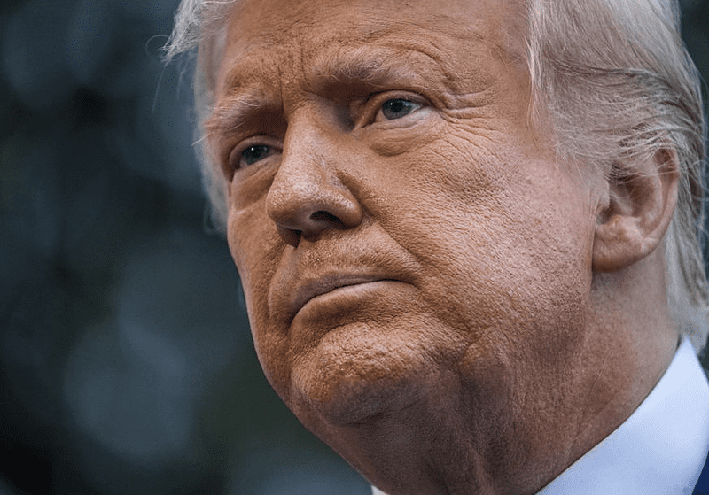 “ČAK SU MRTVI LJUDI DOBIJALI GLASAČKE LISTIĆE” Tramp optužio Ministarstvo pravde i FBI za zavjeru