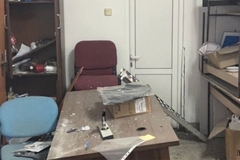 Uzbuna i u Sjevernoj Mitrovici: Policija upala u zgradu opštine