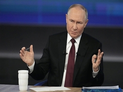 Putin na godišnjoj konferenciji: "Kad je sve mirno, onda nam je dosadno"