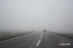 Pretežno suvi kolovozi, magla smanjuje vidljivost