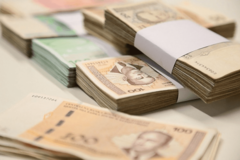 Na račune stranaka slile se stotine miliona maraka