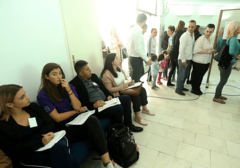 GRAĐANE ZANIMA BUDUĆNOST BiH Rekordan broj prijavljenih za glasanje iz inostranstva