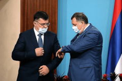 "SVAKI DAN RAZGOVARAMO, PRIMA TERAPIJE" Tegeltija očekuje da će Dodik uskoro nastaviti liječenje kod kuće